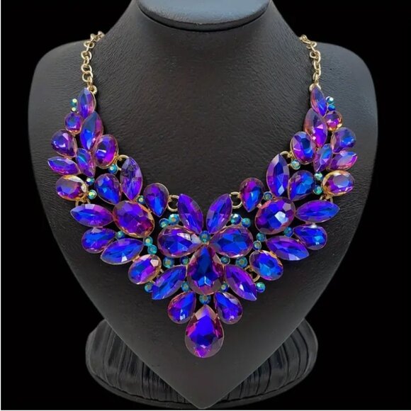 unbranded Jewelry - Necklace Iridescent Purple Blue Teal Glass Rhinestone A/B